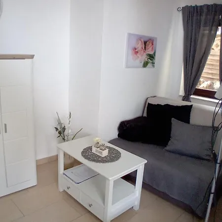 Vivi Studio Apartments Mali Losinj Exterior photo
