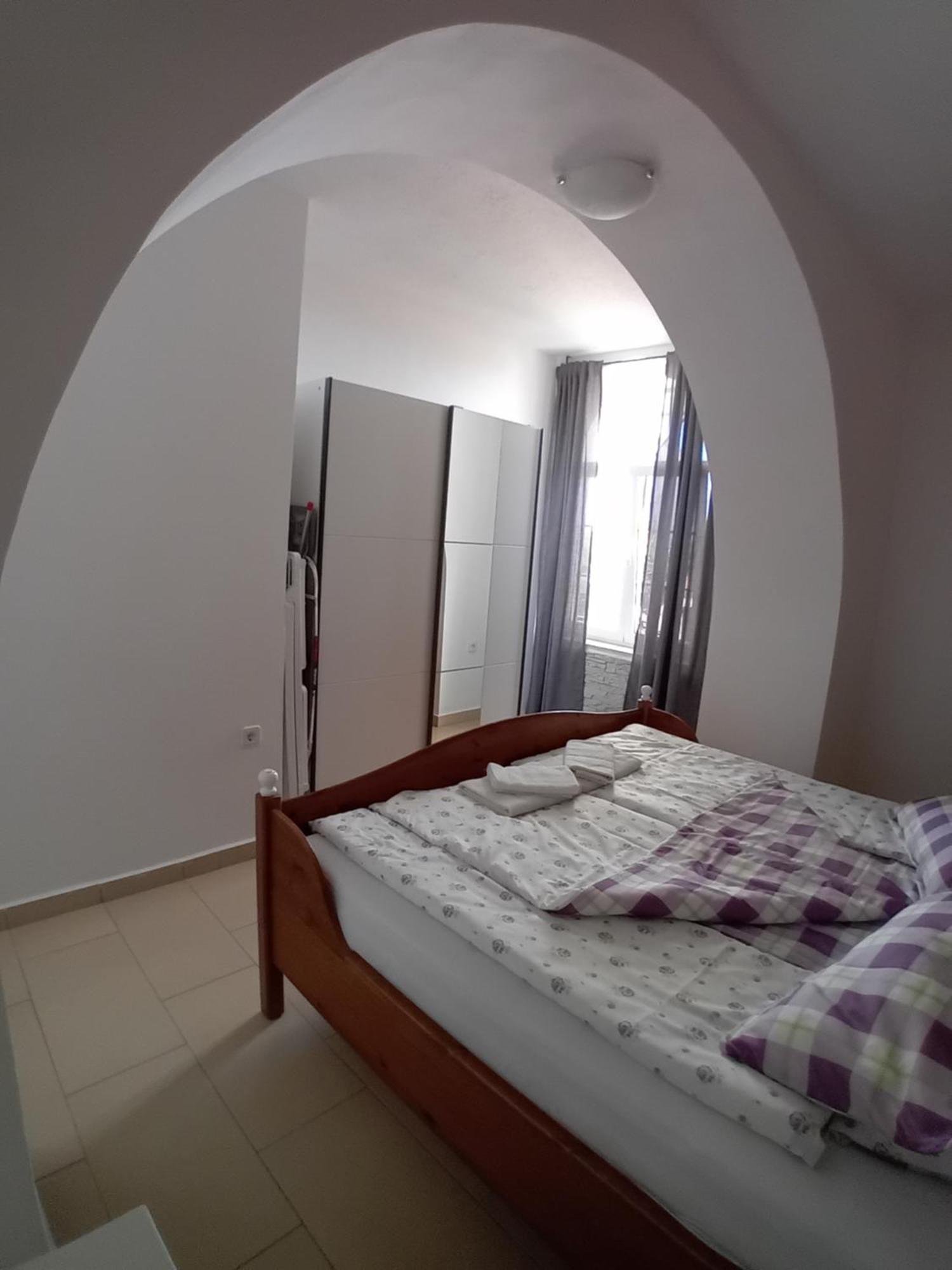 Vivi Apartmán *